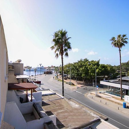 Ferienwohnung Phaedrus Living - Seaside Executive Flat Harbour 101 Paphos Exterior foto